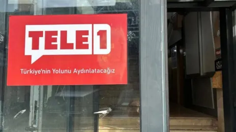 TELE1 logosu ve TMSF binası temsili görseli