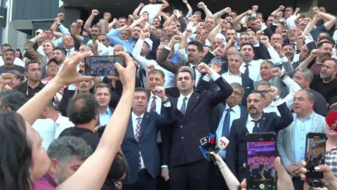 Buca Belediye Meclisi'nde yapılan başkan vekili seçimi sonrası konuşmalar