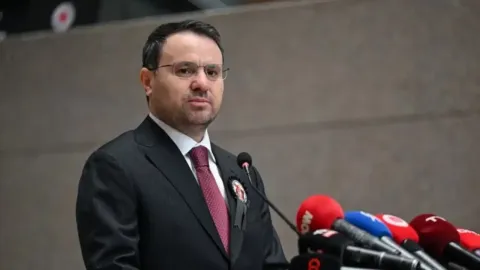 Adalet Bakanı Akın Gürlek'in fotoğrafı.