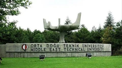 ODTÜ kampüsünden genel bir görünüm.