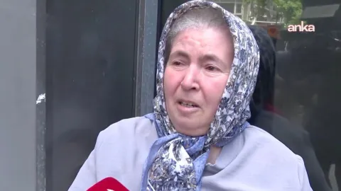 Polis müdahalesi sırasında bir öğretmenin annesi yaşadıklarını anlatıyor.