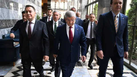 Ali Babacan ve Mahmut Arıkan'ın birlikte çekilmiş fotoğrafı