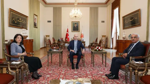 DEM Parti İmralı Heyeti üyeleri TBMM Başkanı Numan Kurtulmuş ile görüşüyor.