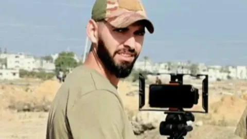 El Cezire kameramanı Ahmed Vişah'ın fotoğrafı