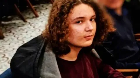 Kahramanmaraş'ta gerçekleşen okul saldırısına ilişkin olay yeri incelemeleri.