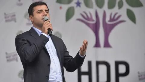 Selahattin Demirtaş'ın Edirne F Tipi Cezaevi'ndeki durumunu konu alan haber görseli.