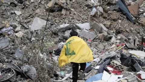 İran ve ABD temsilcileri, Lübnan'daki çatışmaları durdurmak amacıyla bir araya geldi.