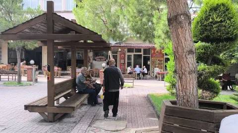 Osmaniye Kadirli'de geçim sıkıntısı yaşayan vatandaşlar