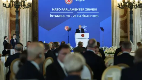 Cumhurbaşkanı Erdoğan NATO Parlamenter Zirvesi'nde konuşma yapıyor.