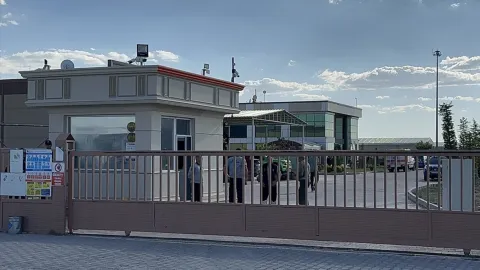 Niğde'de patlamanın yaşandığı havai fişek fabrikası