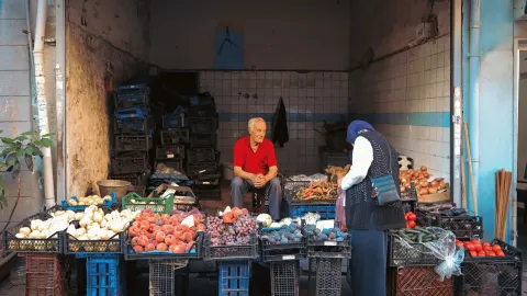 Türk-İş'in araştırmasına göre açlık ve yoksulluk sınırları yükseldi.