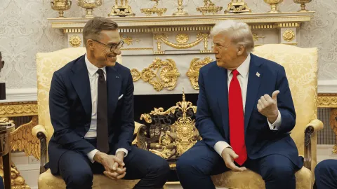 Finlandiya parlamento binası ve nükleer savunma stratejisi