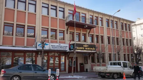 MHP'li Emet Belediyesi'nde İhalenin İptali Sonrası Doğrudan Teminle Milyonlarca Liralık Usulsüzlük İddiası