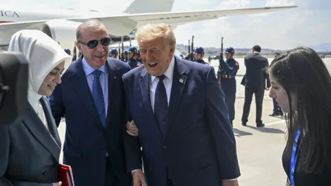 ABD Başkanı Donald Trump ve Cumhurbaşkanı Recep Tayyip Erdoğan'ın basın toplantısı sırasında çekilmiş fotoğrafı.
