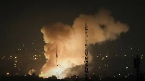 ABD'nin İran'a düzenlediği saldırılarda vurulan bölgelerden genel bir görünüm.