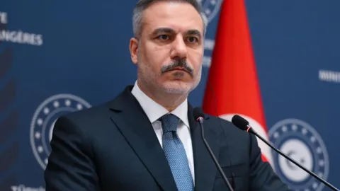 Dışişleri Bakanı Hakan Fidan konuşma yaparken