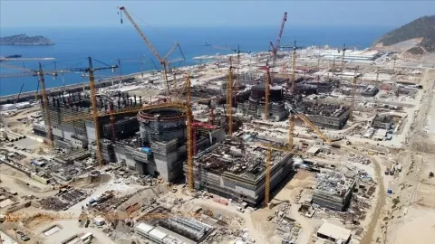 TBMM Plan ve Bütçe Komisyonu'nda nükleer enerji yatırımlarına vergi muafiyeti getiren torba yasa maddeleri kabul edildi.
