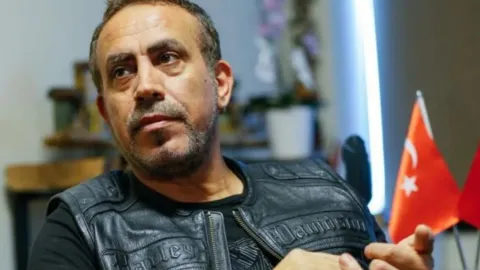 Haluk Levent'in adliyeye sevk edildiğini gösteren görsel.