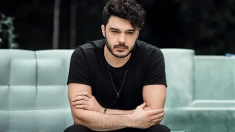 Şarkıcı İlyas Yalçıntaş
