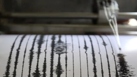 Malatya'da meydana gelen 5 büyüklüğündeki deprem sonrası bölgeden genel bir görünüm.