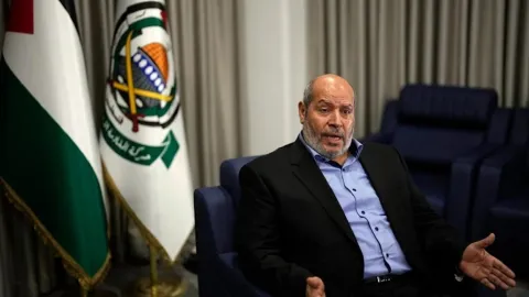 Hamas'ın yeni siyasi lideri Halil el-Hayye'nin fotoğrafı.