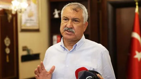 Adana Büyükşehir Belediye Başkanı Zeydan Karalar