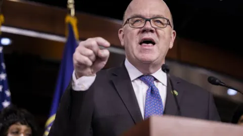ABD Temsilciler Meclisi üyesi Jim McGovern