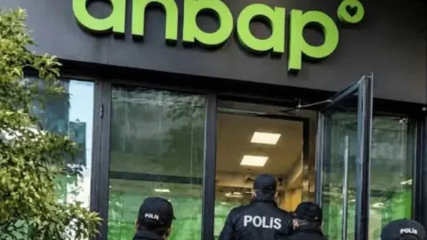 Ahbap Derneği yönetimine kayyım atandı