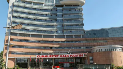 CHP, Partili Belediyeler İçin İç Denetim Süreci Başlatıyor
