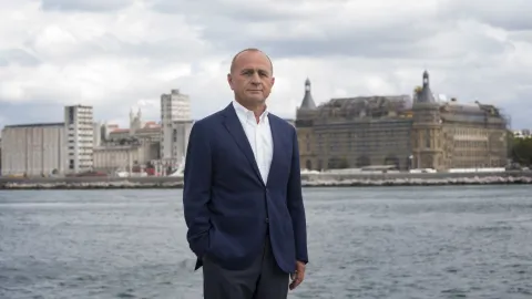 Aykurt Nuhoğlu ile söyleşi: ‘Çatlağın arkası bir yüzleşme çağrısı’