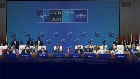 Yeni sürüm dedikleri bildiğimiz emperyalizm