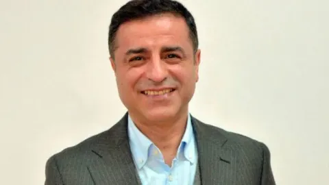 MHP'li Feti Yıldız'dan 'çerçeve yasa' açıklaması: Selahattin Demirtaş'ı da kapsıyor