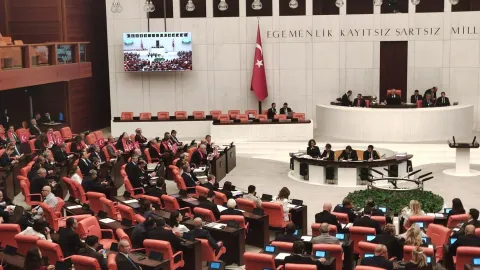 Yandaş basın 'süreç'teki yeni hedefleri duyurdu: Kayyım yerine meclis seçimi, terör tanımında esneme