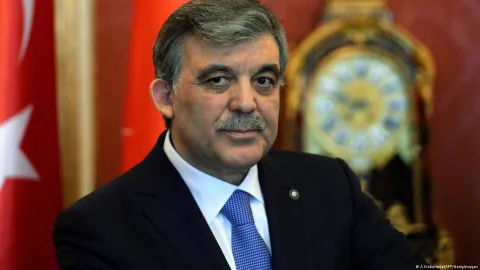 Gül'den 1 Mart tezkeresi açıklaması: 'AK Parti'nin esas yükselişi bu kararla olmuştur'