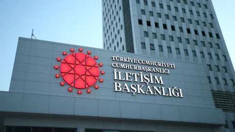 İletişim Başkanlığı 7 ayda 3,5 milyar lira harcadı: Her gün 587 asgari ücretlinin maaşına denk