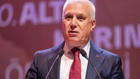 Bursa Büyükşehir Belediye Başkanı Mustafa Bozbey CHP'den istifa etti