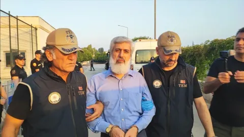 Furkan Vakfı'na operasyon: Alparslan Kuytul ve eşi gözaltına alındı