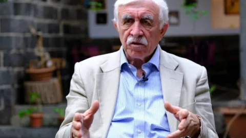 DEM milletvekili Çandar, sürece itiraz edenlere 'dağlar sizi bekliyor' dedi