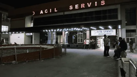 Çayırhan'da tavan çökmesi sonucu maden kazası: 1 işçi hayatını kaybetti, 20 kişi etkilendi