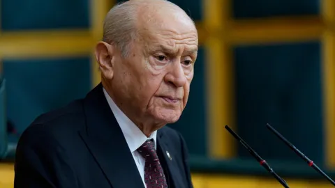 Devlet Bahçeli'nin Açıklamaları Sonrası İktidar Seçim Sistemi Değişikliği Üzerinde Çalışıyor