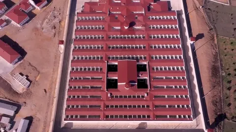 Hapishane içinde hapishane: 'İnsanlık onuru kuyu tipi hücrede yakılıp, kül edilmek isteniyor'