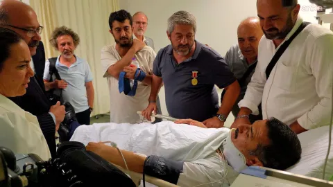 İYİ Parti Milletvekili Selçuk Türkoğlu Kurtuluş Parkı’ndaki polis müdahalesi sırasında fenalaştı, hastaneye kaldırıldı