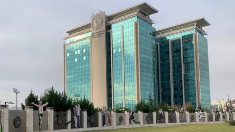 Gençlik ve Spor Bakanlığı'nda Sendikal Baskı ve İstifa Sorunu