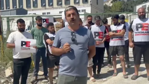 Sakarya'da patronun baskısına direnen inşaat işçileri ödeme sözü aldı