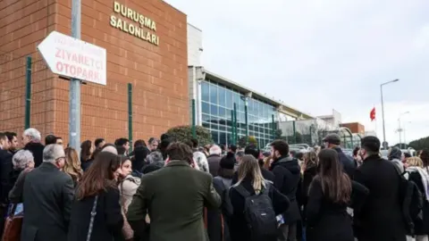 Savcılık İBB davasında iki tahliye kararına itiraz etti