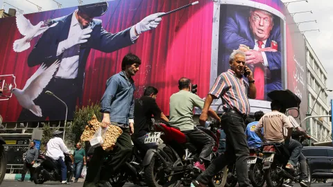 İran basını: ABD, Hark Adası açıklarında İran'a ait petrol tankerine saldırdı