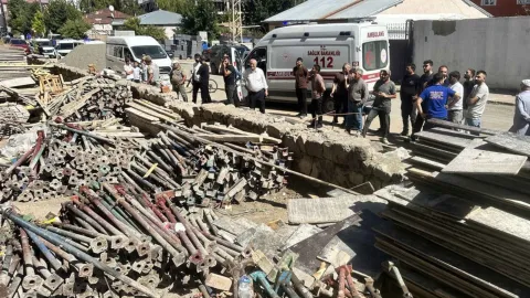 Erzurum'da iş cinayeti: Dış cephe montajı yapılırken iskele kaydı, bir işçi öldü