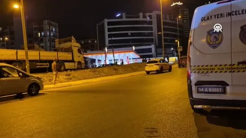 Esenyurt'ta korsan taksici polisi vurdu