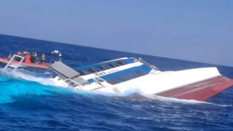 Girne açıklarındaki deniz otobüsü kazasında can kaybı 14'e yükseldi