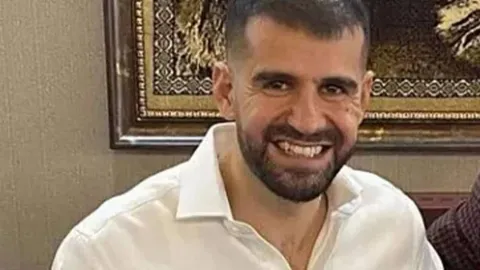 Ayhan Bora Kaplan ve Dört Polis Rüşvet ve Mal Bildirimine Aykırılık Suçlamalarıyla Beraat Etti